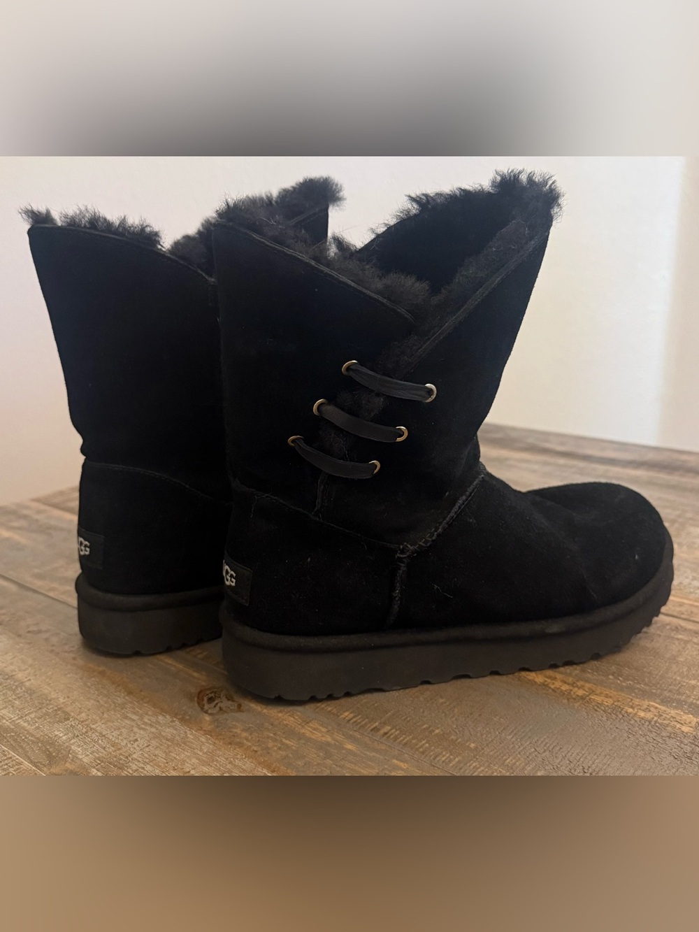 UGG NWOT Constantine Black Suede Boots